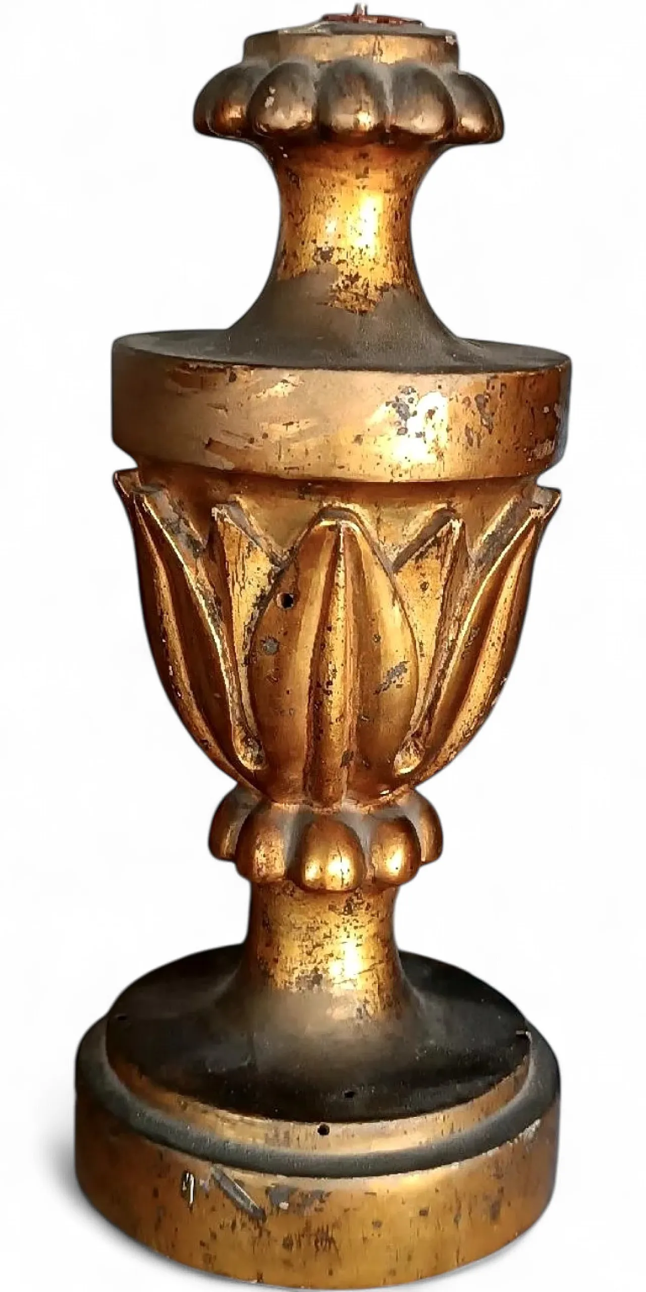 Gilded wood palm-holder candlestick, 18th century 7