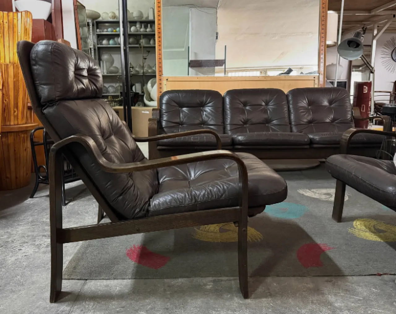 3 Seater sofa and pair of brown leather armchairs, 1970s 6