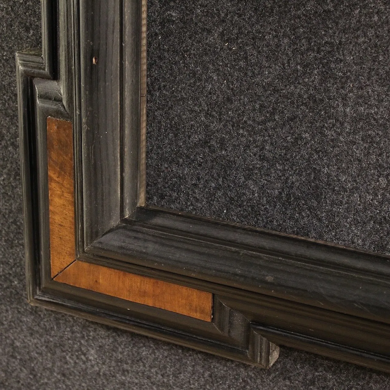Guillauche frame, 20th century 10