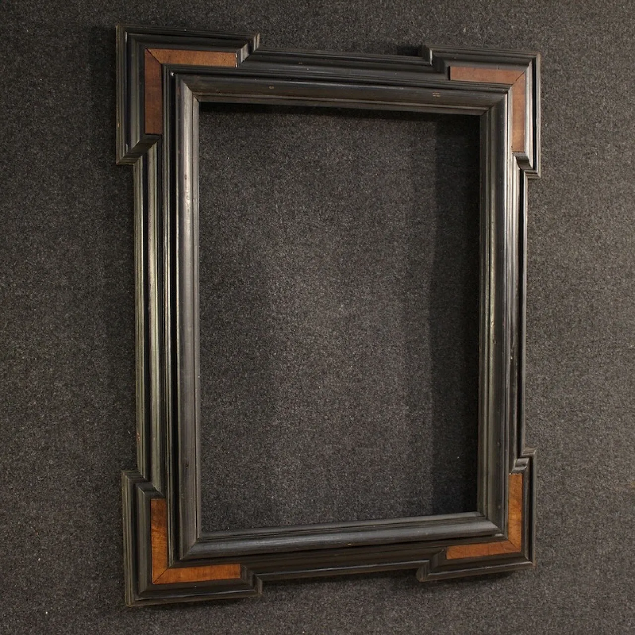 Guillauche frame, 20th century 11