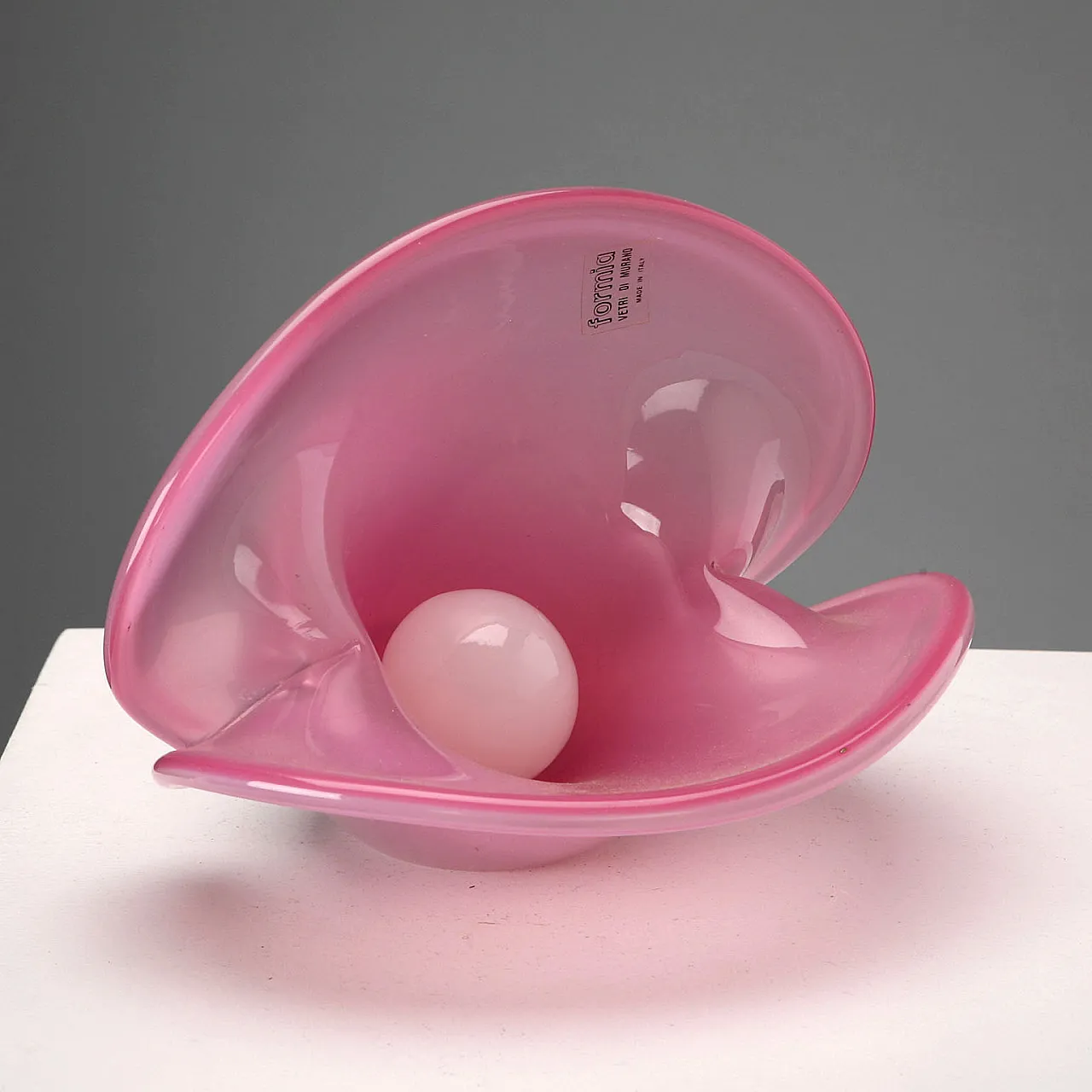 Murano glass shell, 20th century 1