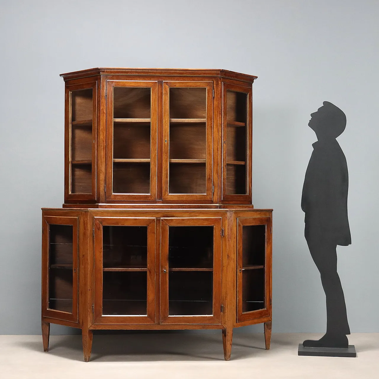 Double body corner sideboard in walnut, 19th century 3
