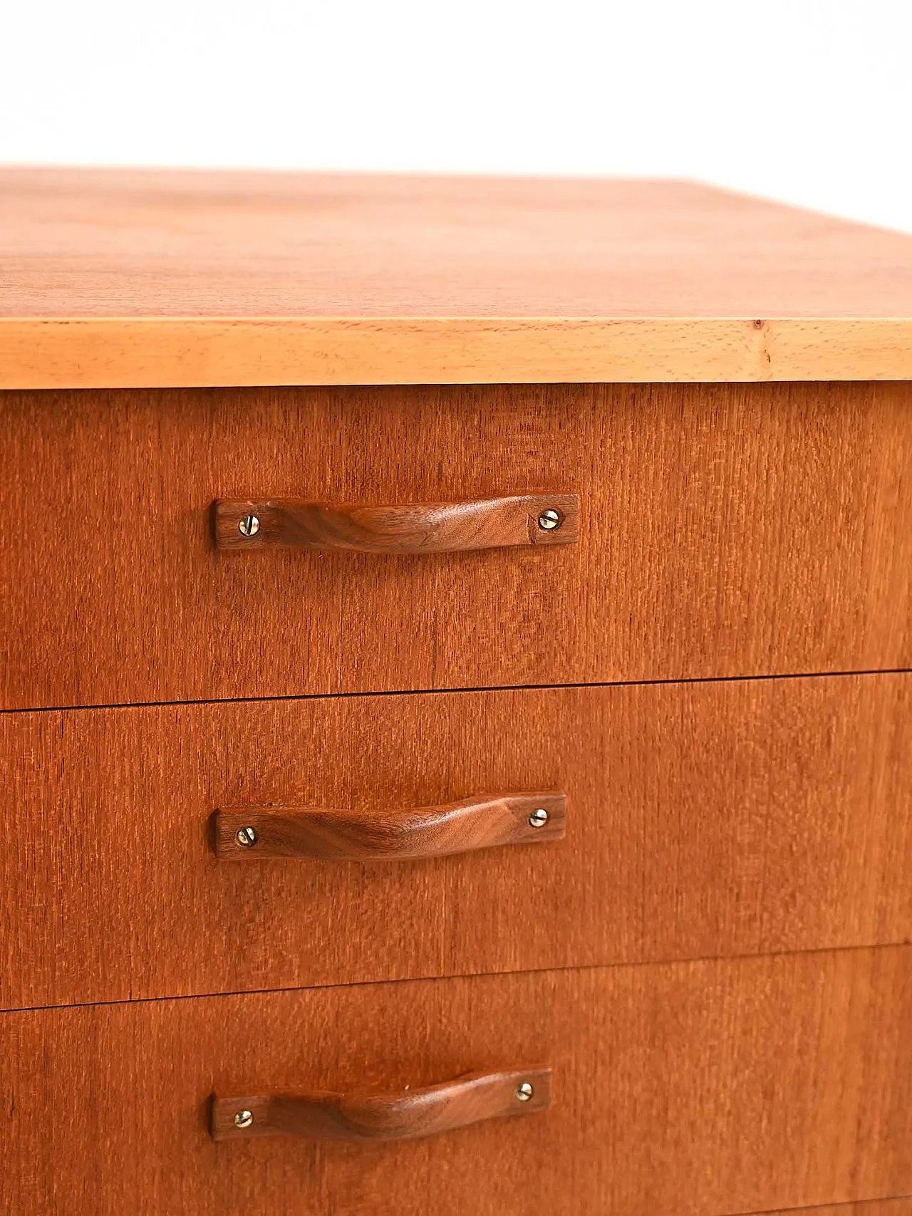 Scandinavian teak sideboard with extractable top, 1960s 5