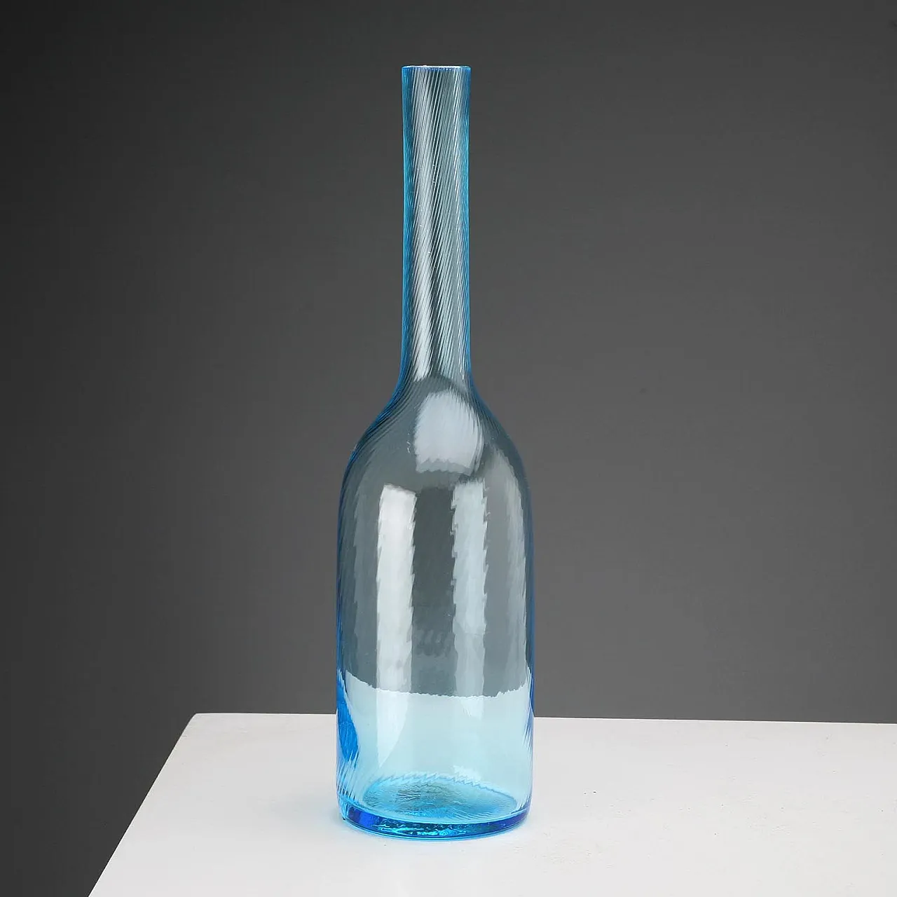 Blue glass bottle by Carlo Moretti, 20th century 3