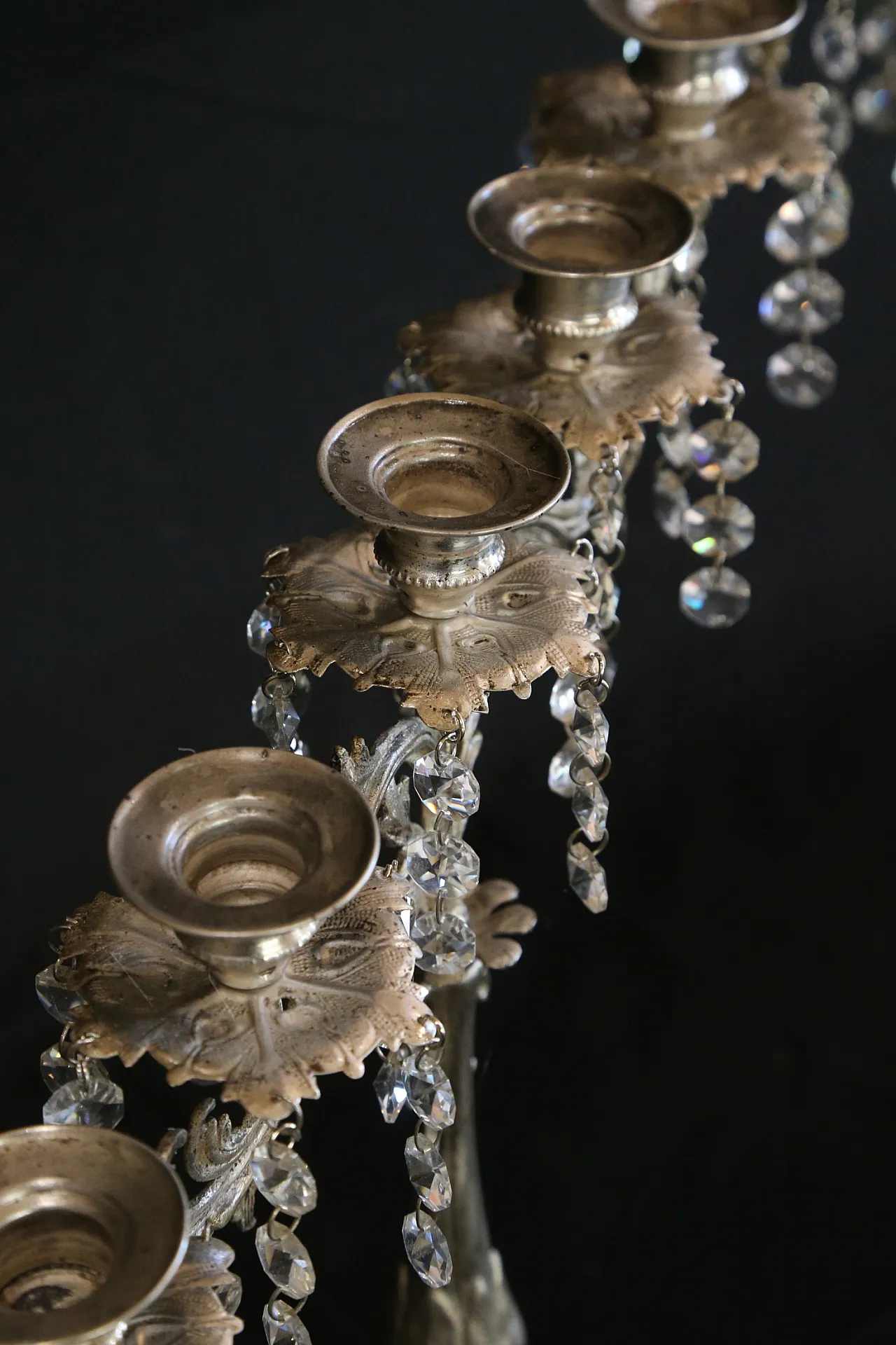 Coppia candelabri liturgici 7 fiamme stile barocco argentati, anni '30 23