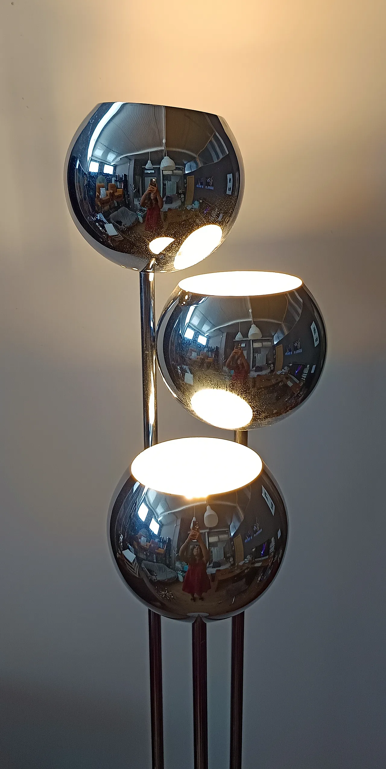 Chrome floor lamp with three globes, 70s 16