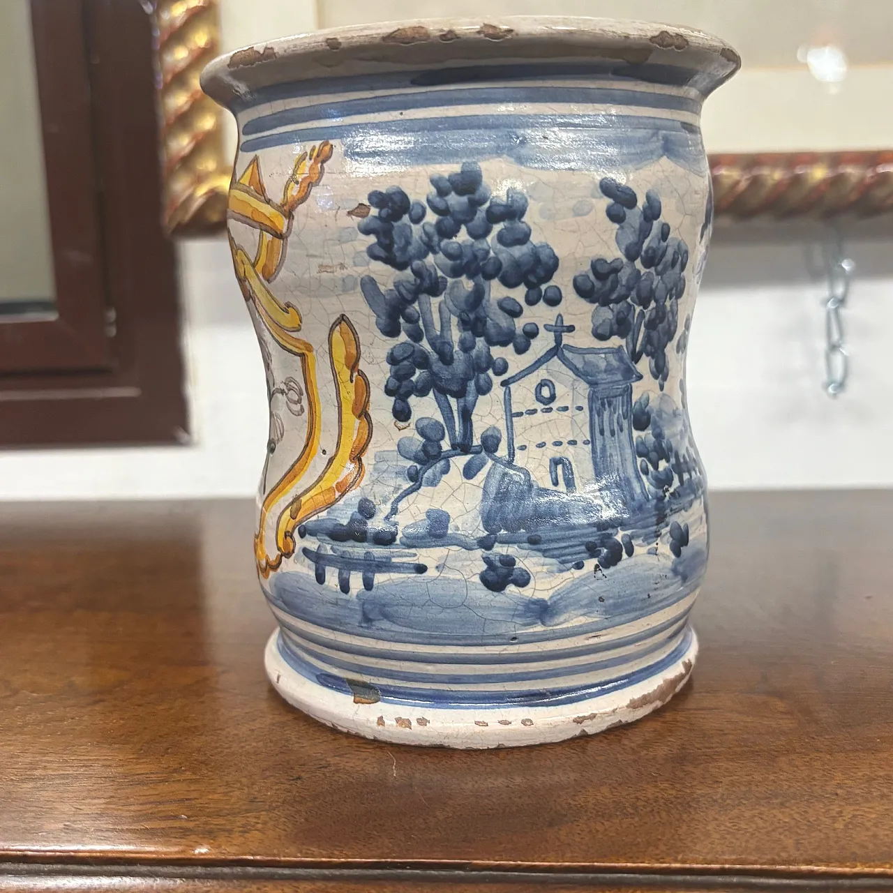 Albarello pharmacy vase with coat of arms, Naples, 18th century 5