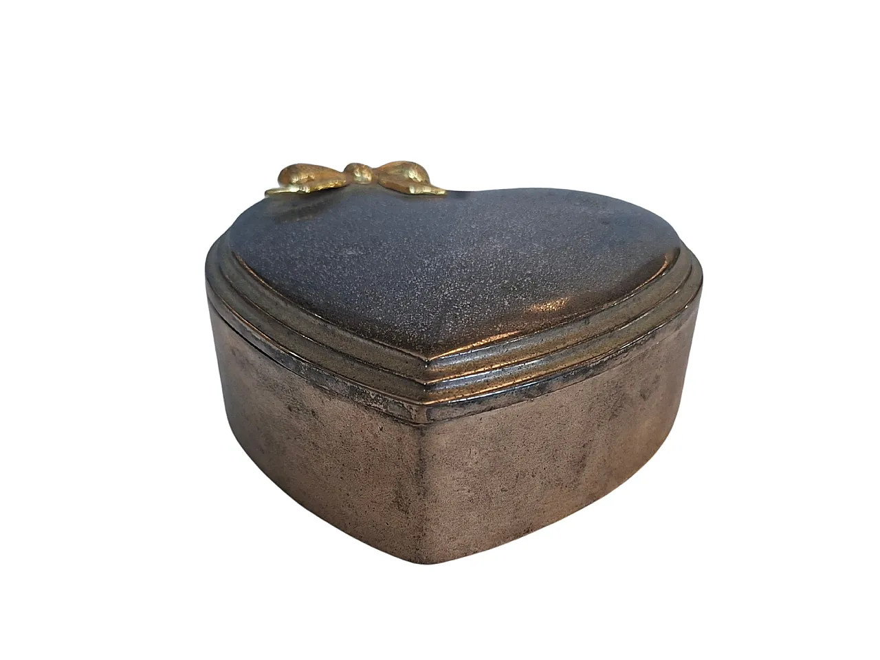 Heart-shaped metal jewelry box with golden bow, 90s 3