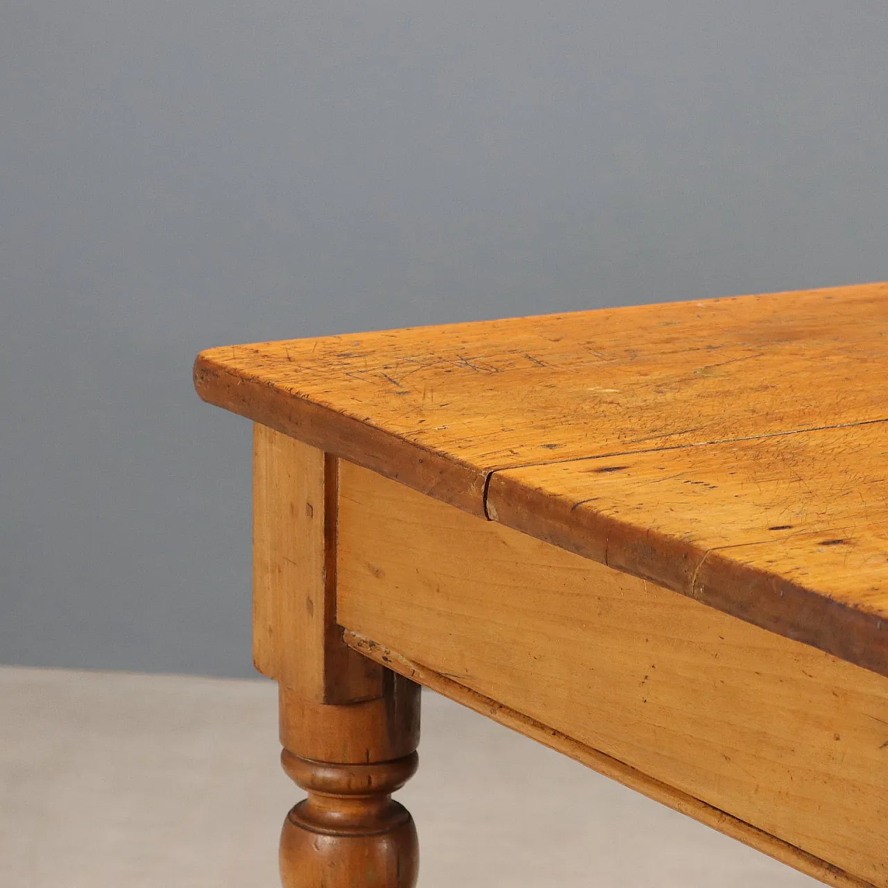 Walnut-stained poplar table, 19th century 5