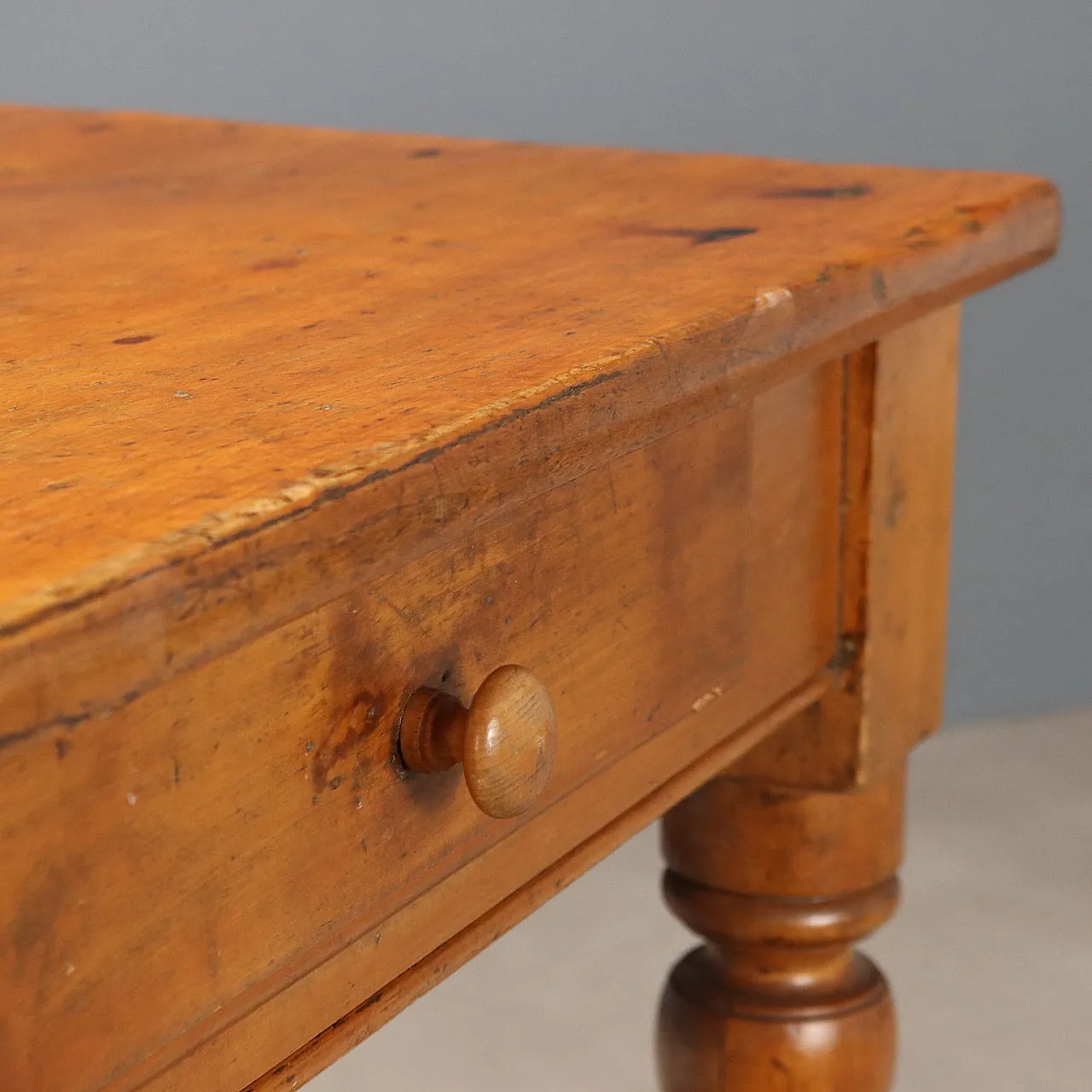 Walnut-stained poplar table, 19th century 6