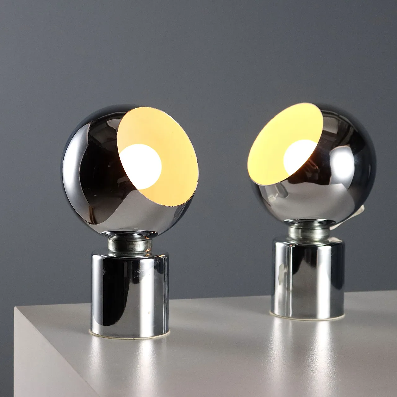 Pair of metal lamps with adjustable diffuser, 20th century 1