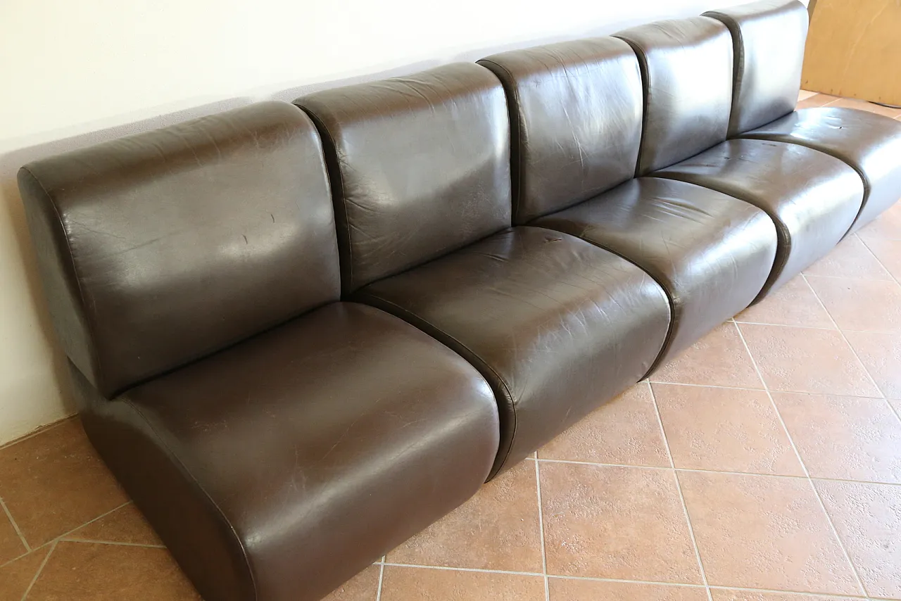 5 poltrone divano componibile pelle space age club design, anni '70 3