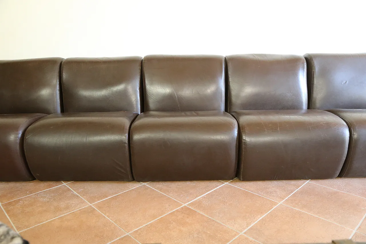 5 poltrone divano componibile pelle space age club design, anni '70 6