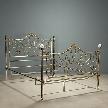 Brass and bronze bed with leaf, scroll and floral motifs, 19th century