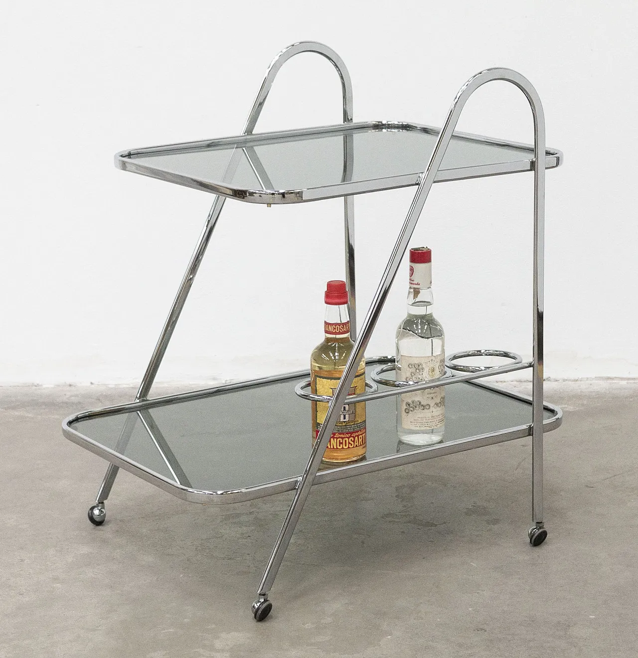 Chrome-plated steel and glass cart, 1970s 1