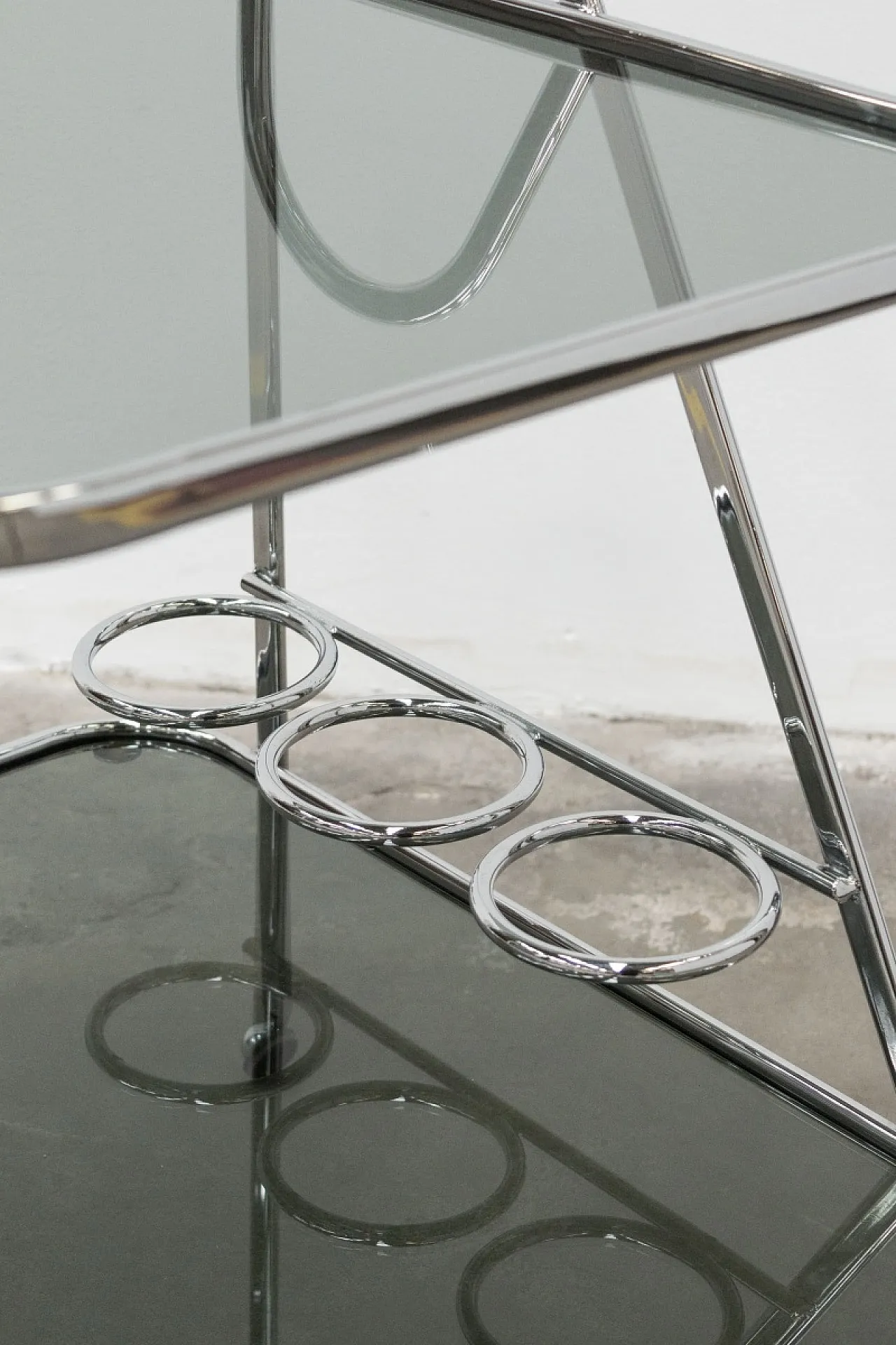 Chrome-plated steel and glass cart, 1970s 8