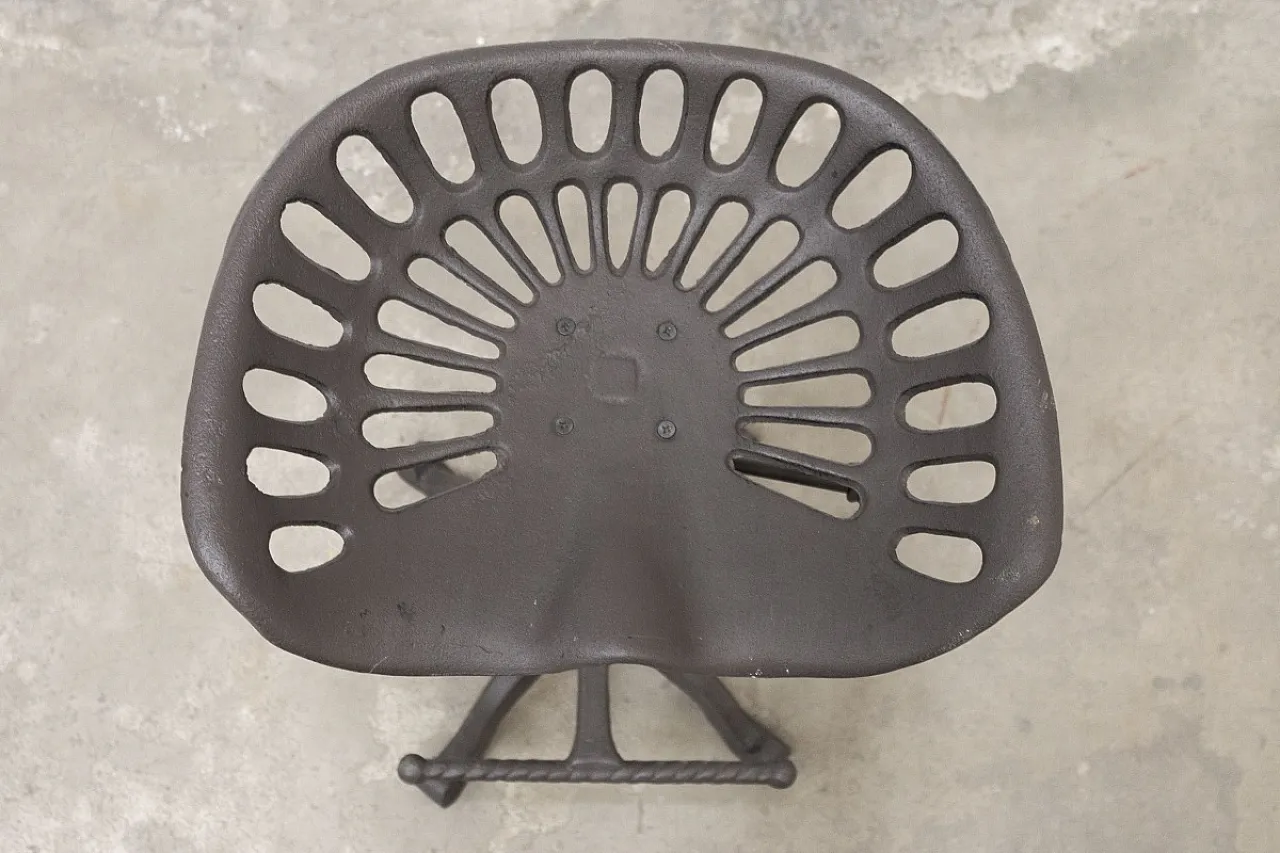 Tractor-Seat Industrial stool, 20th century 6