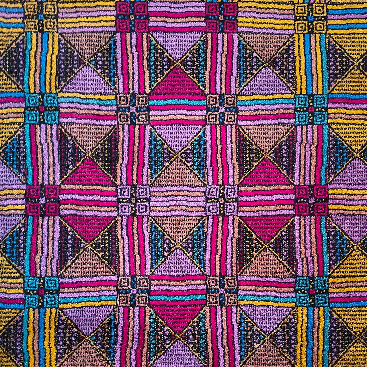 Tappeto geometrico in lana di Missoni per T&J Vestor, anni '80 8