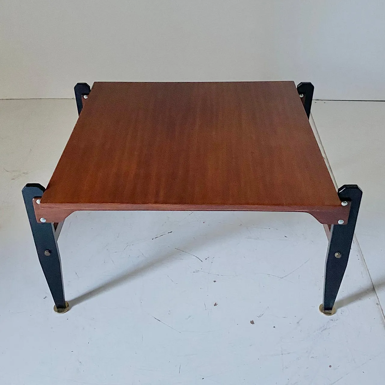 Tavolino in stile scandinavo con top in Mogano, anni '50 6