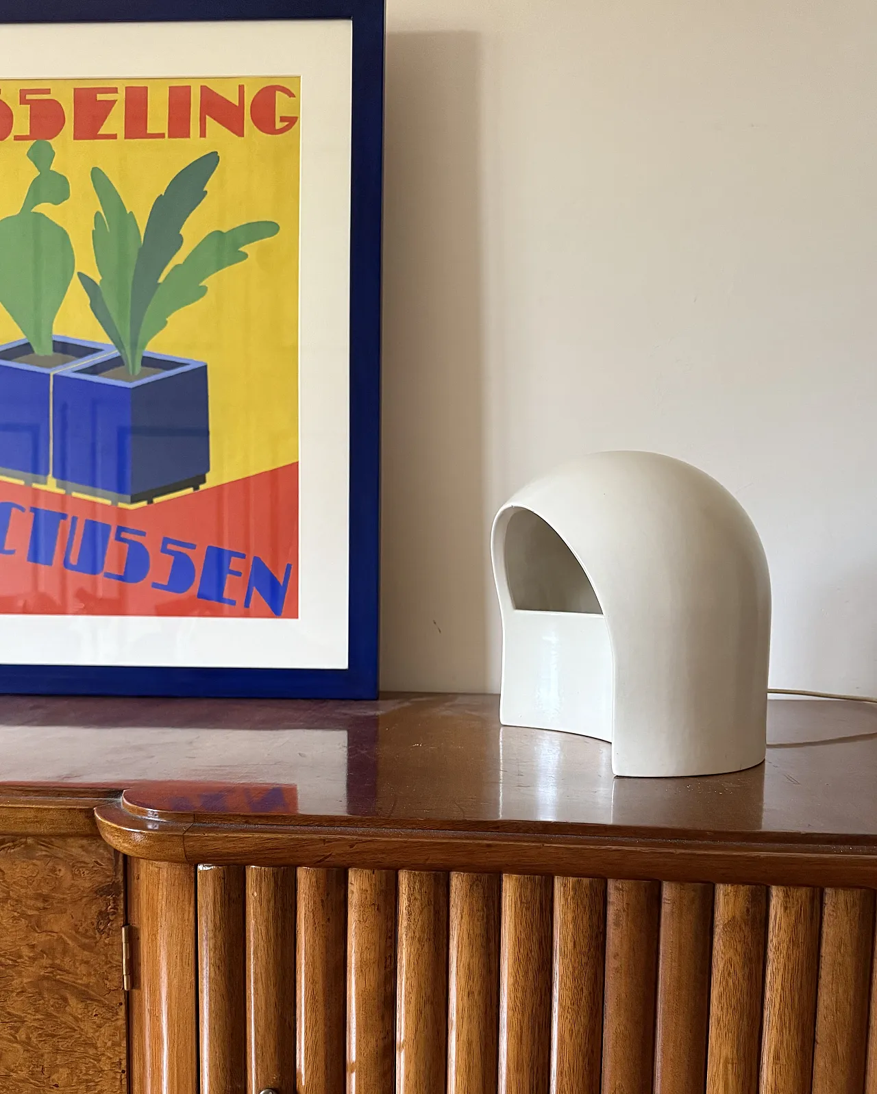 White ceramic table lamp, Italy 1970 4