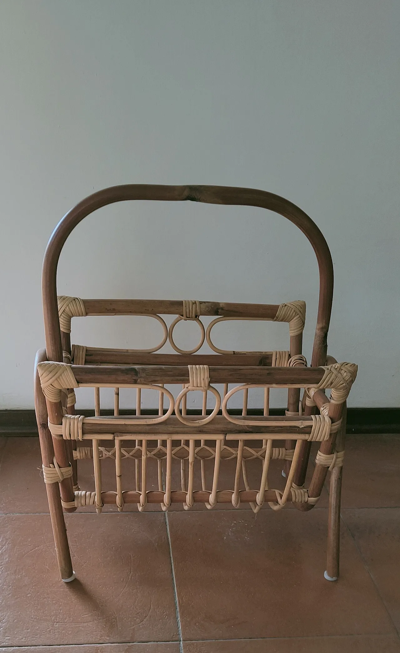 Bamboo and rattan magazine rack, 70s 1