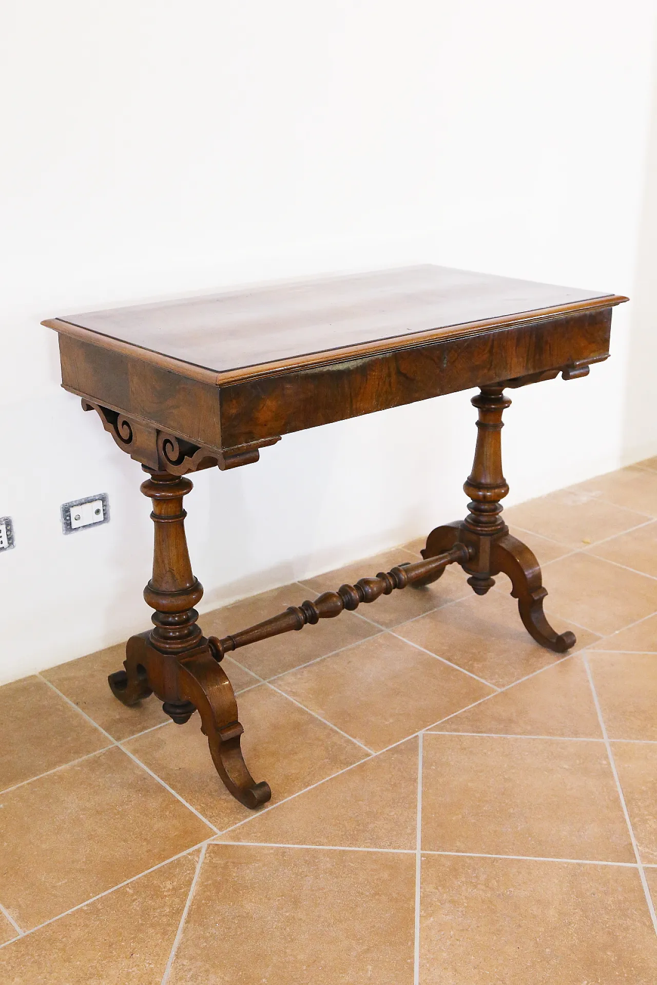Tavolo toeletta umbertino noce torciglione, '800 10
