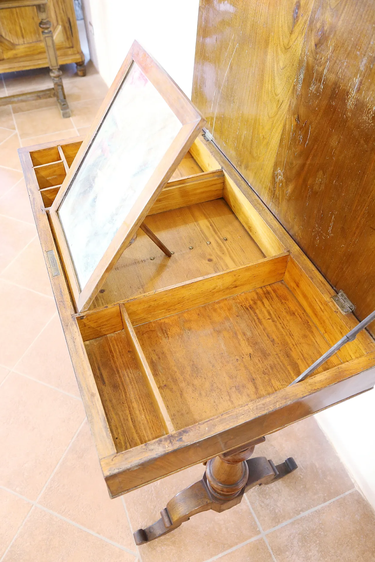 Tavolo toeletta umbertino noce torciglione, '800 16