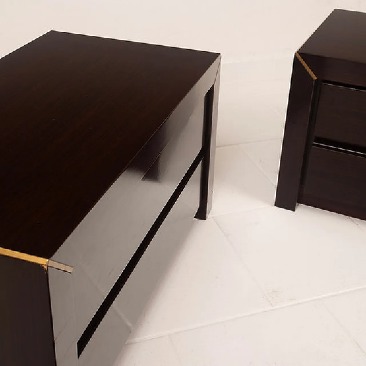 Pair of rosewood and brass bedside tables for Fratelli Turri, 1970s 10