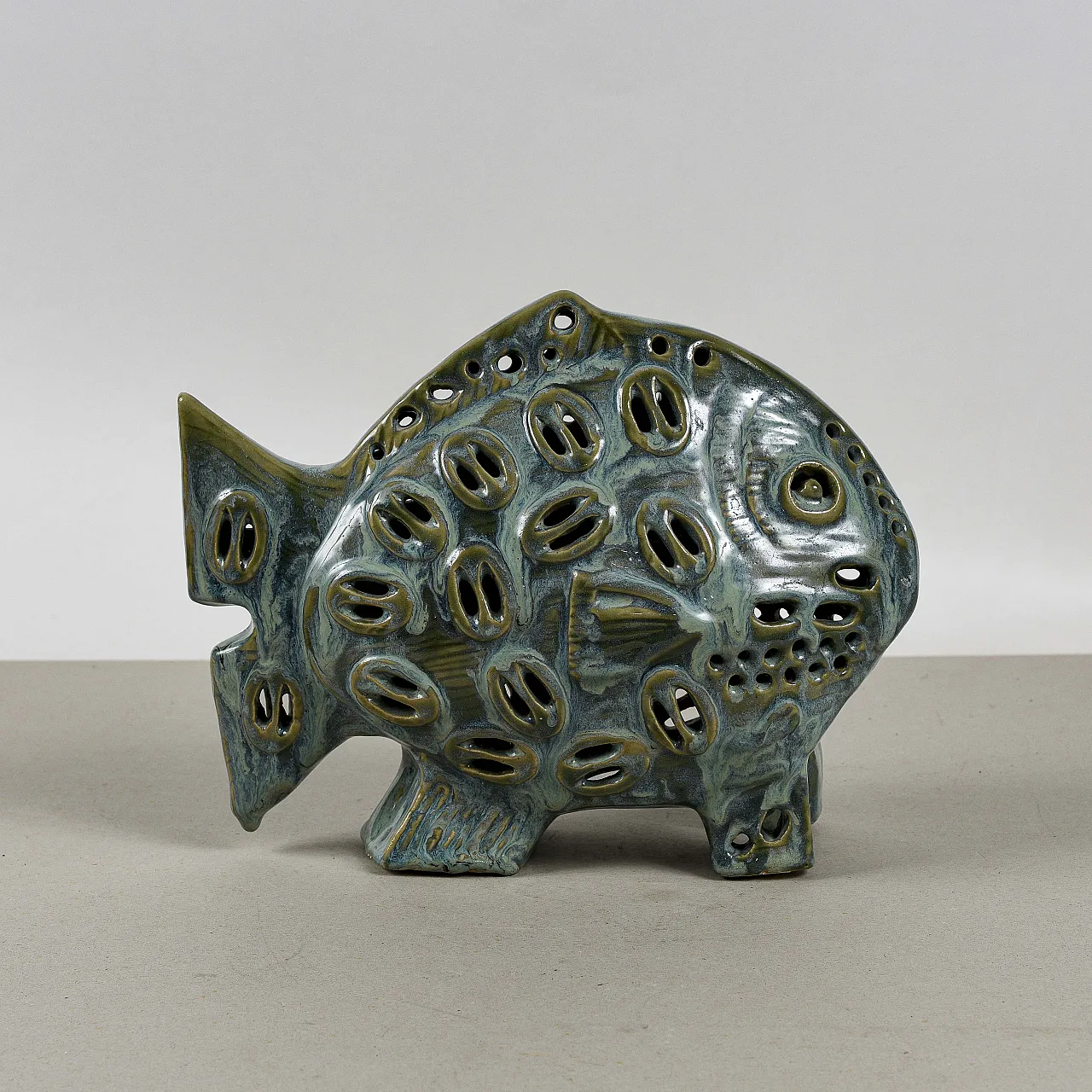 Luster glazed ceramic fish, 1970s 1