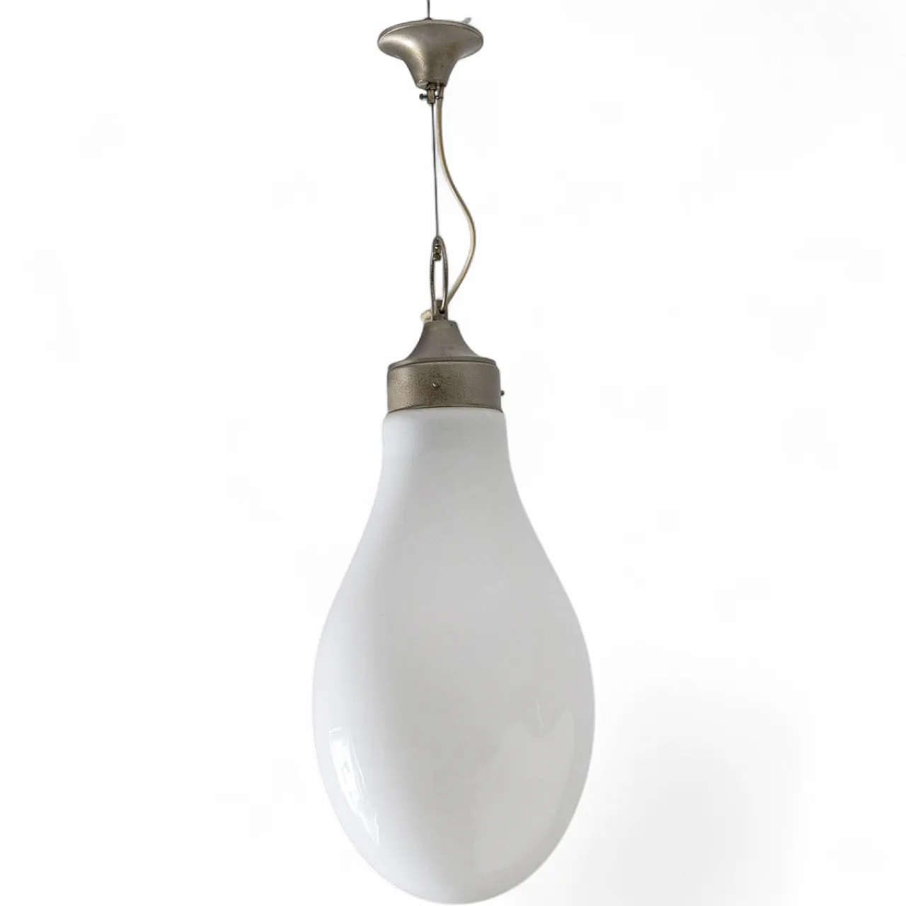 Lampada a sospensione in vetro opalino, anni '60 7