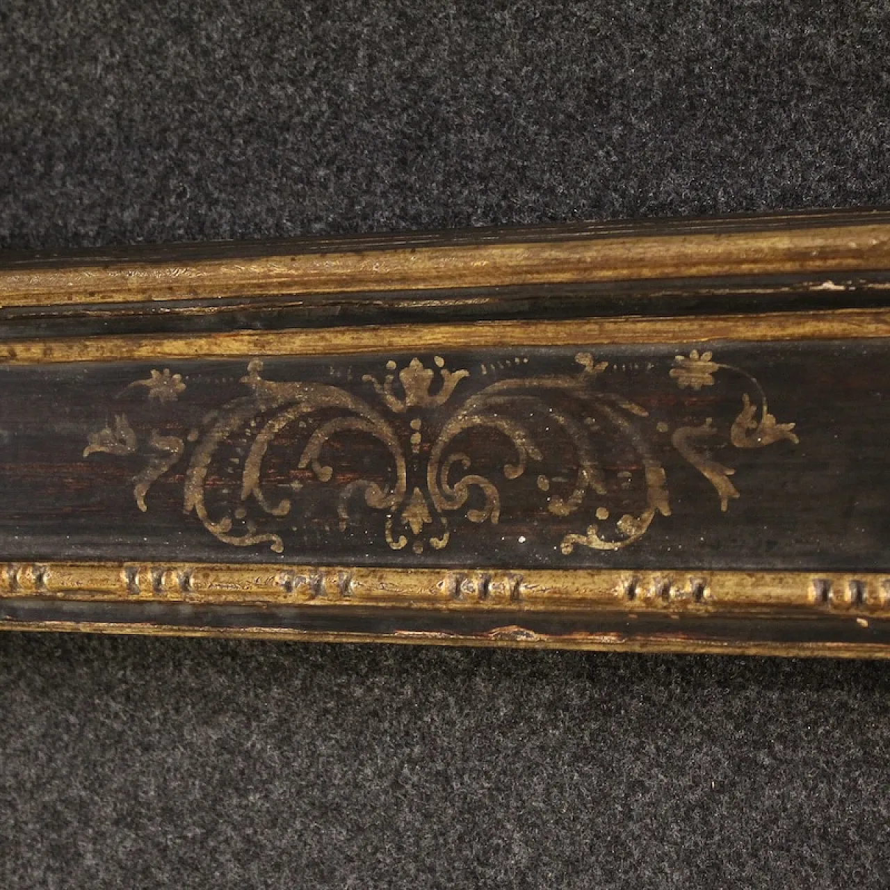 Tuscan lacquered, painted and gilded frame, 20th century 14
