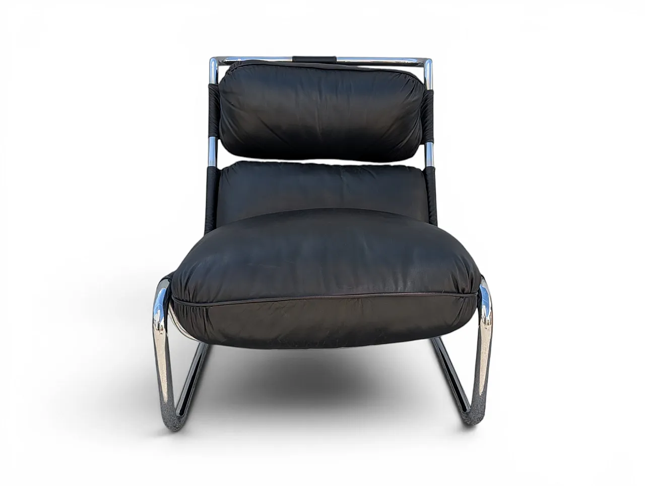 Modernist lounge chair 1