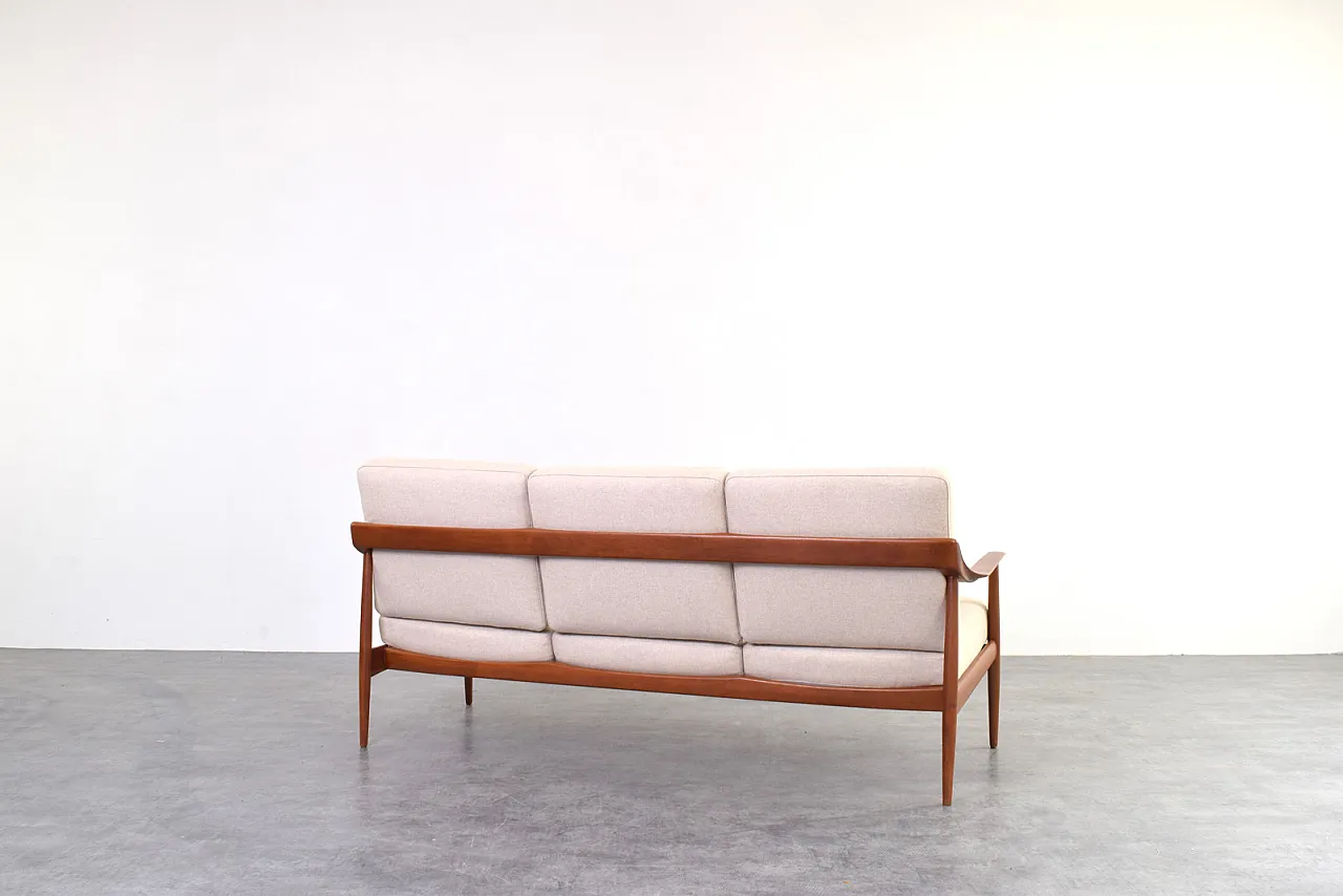 Teak Antimott sofa by Knoll, 1960s 7
