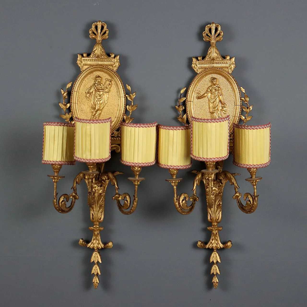 Pair of appliques in gilded wood, iron and pastille, 19th century 1