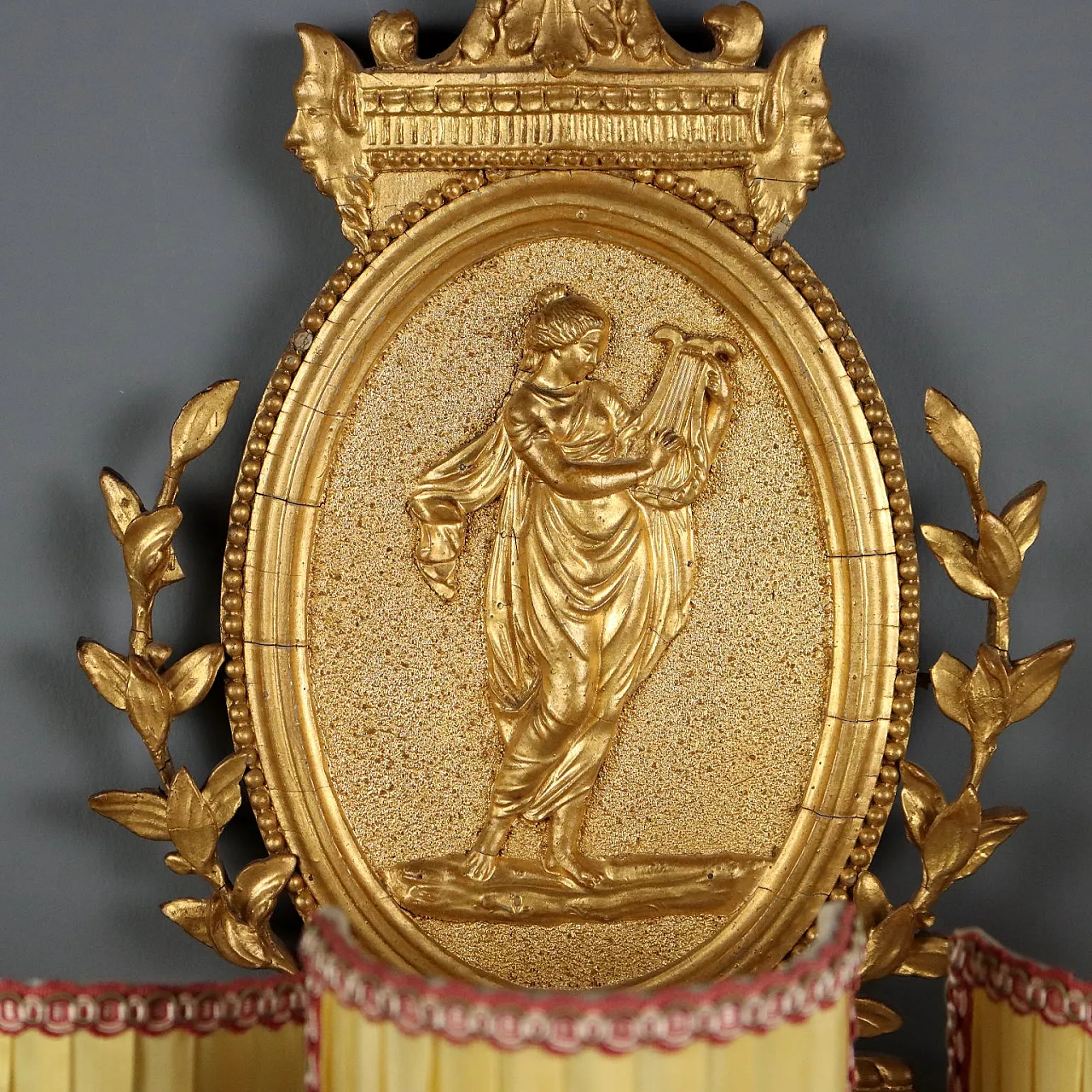 Pair of appliques in gilded wood, iron and pastille, 19th century 3