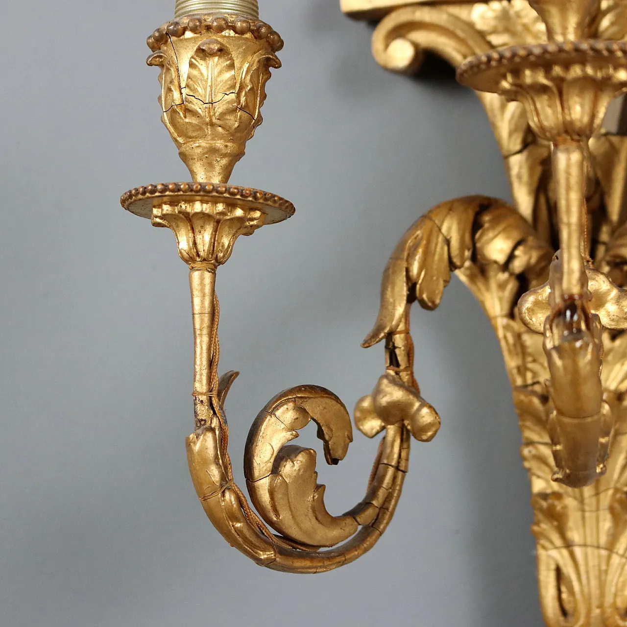 Pair of appliques in gilded wood, iron and pastille, 19th century 9