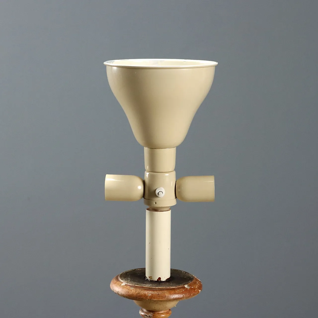 Torchere in turned, carved and lacquered wood, 19th century 7