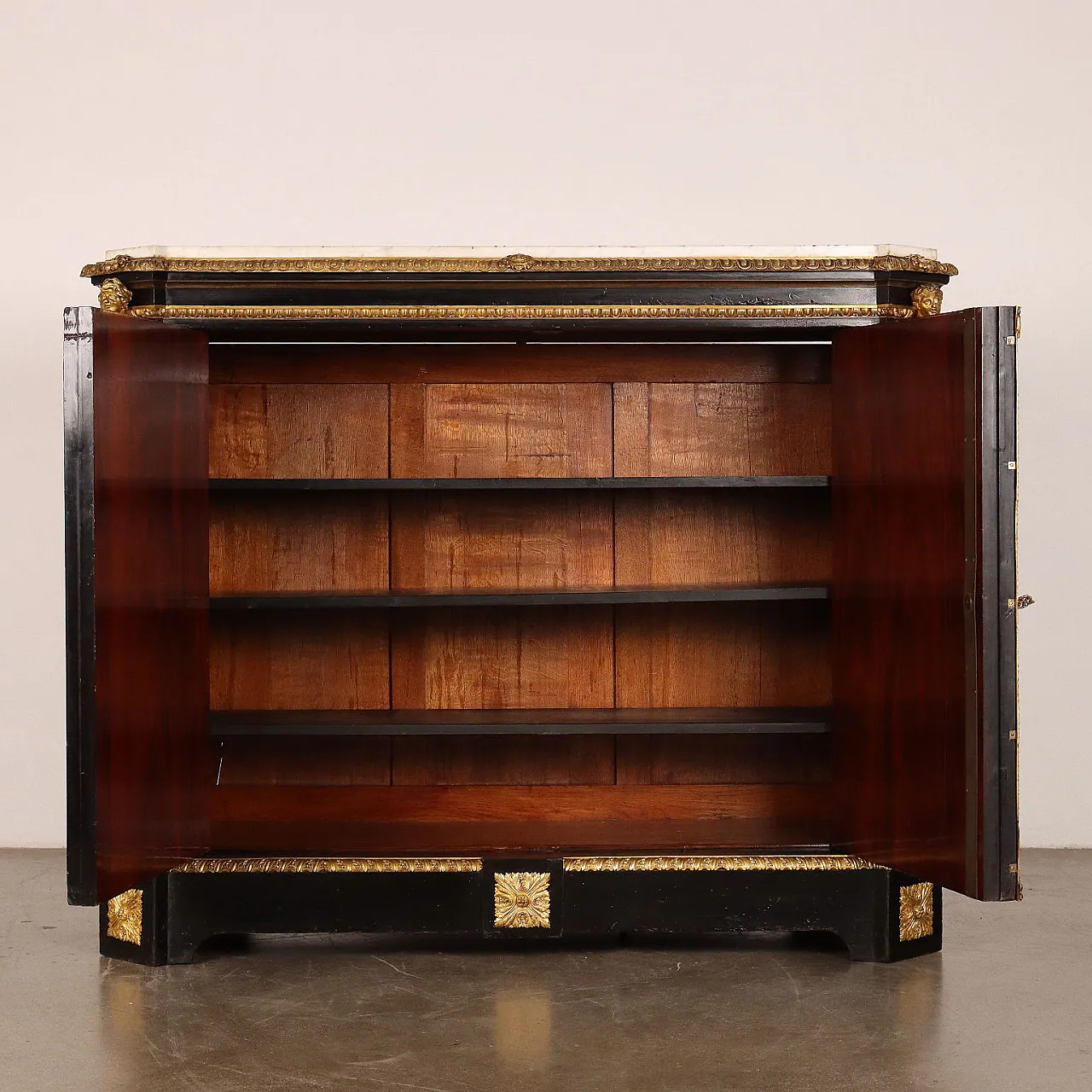 Napoleon III sideboard in ebony-panelled oak by Georges Monbro, third quarter 19th century 3