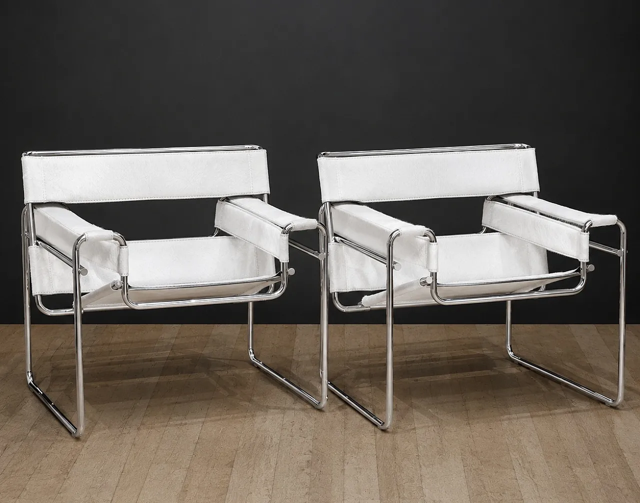 Coppia di poltrone B3 Wassilly di Knoll Studio in cuoio e  pelo, 2000 3
