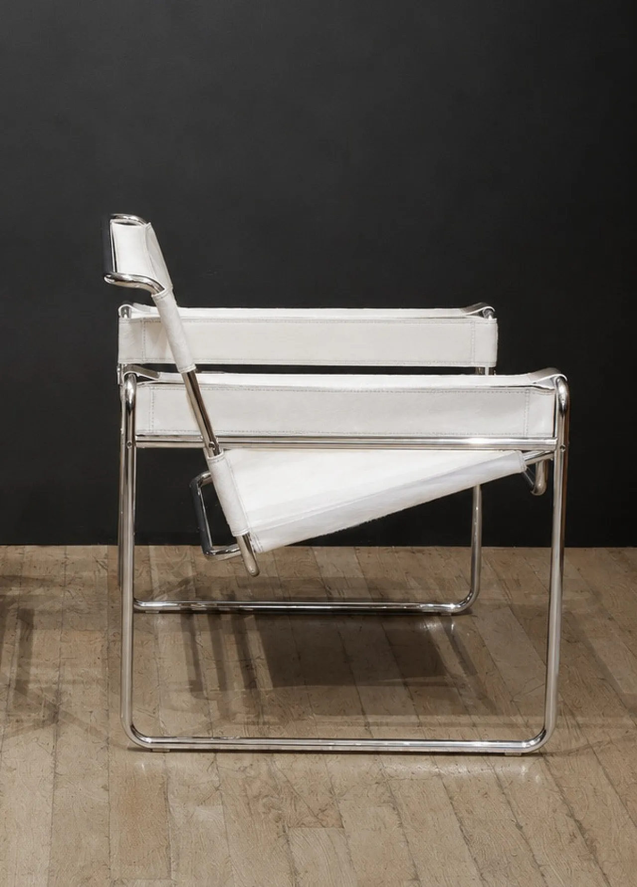Coppia di poltrone B3 Wassilly di Knoll Studio in cuoio e  pelo, 2000 12