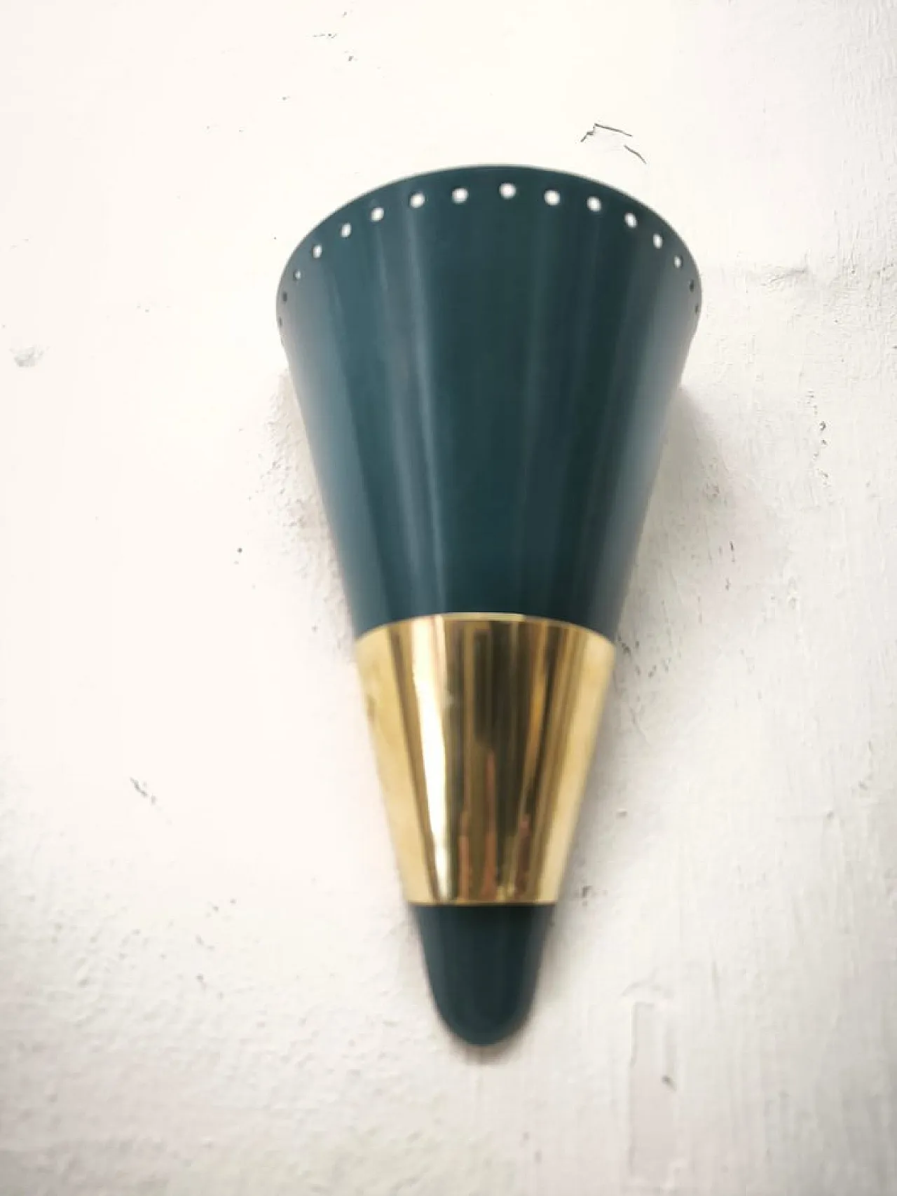 Sputnik basin applique, 1960s 2