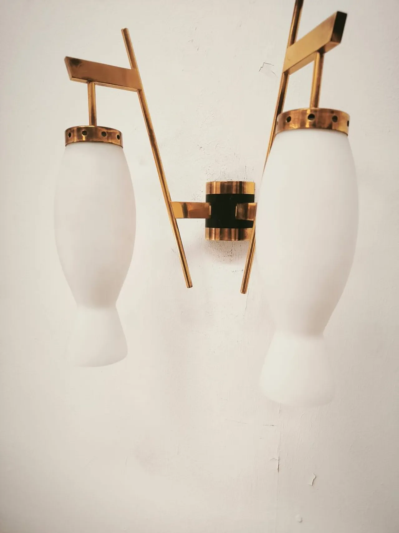Brass wall lamp with double opal glass light, 1960s 5