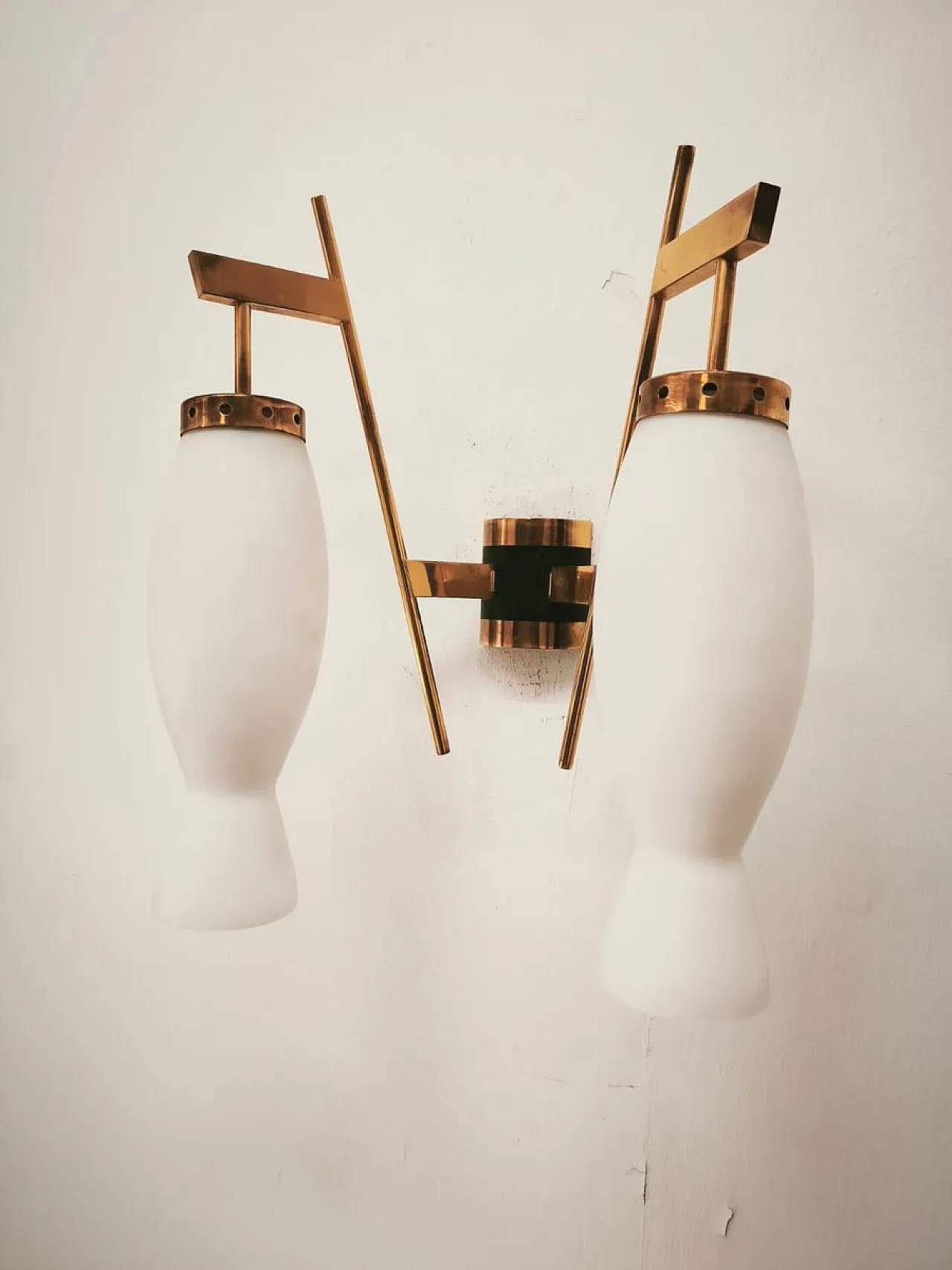 Brass wall lamp with double opal glass light, 1960s 10