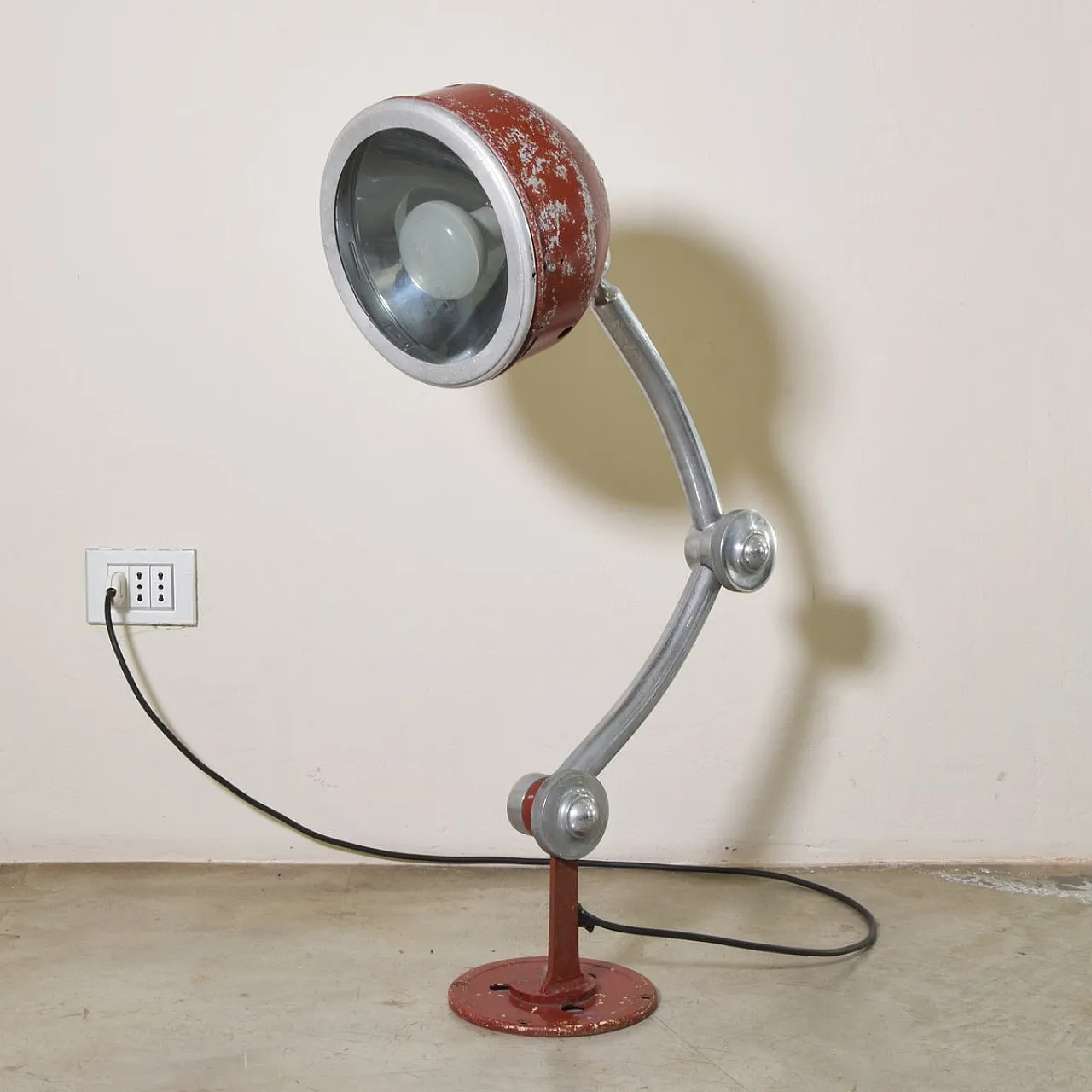 Lampada da tavolo industriale, anni '40 2