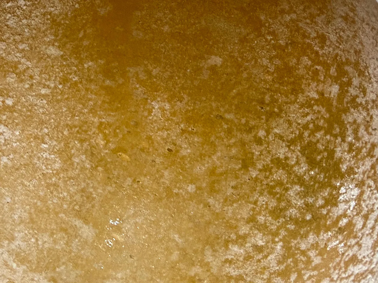 Vaso bottiglia in vetro scavo attr. a Gino Cenedese, anni '70 8