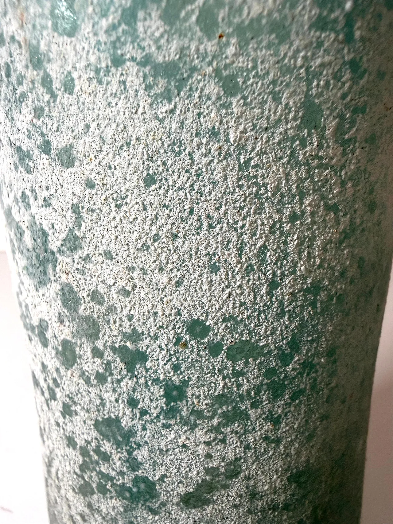 Vaso bottiglia in vetro scavo attr. a Gino Cenedese, '900 12