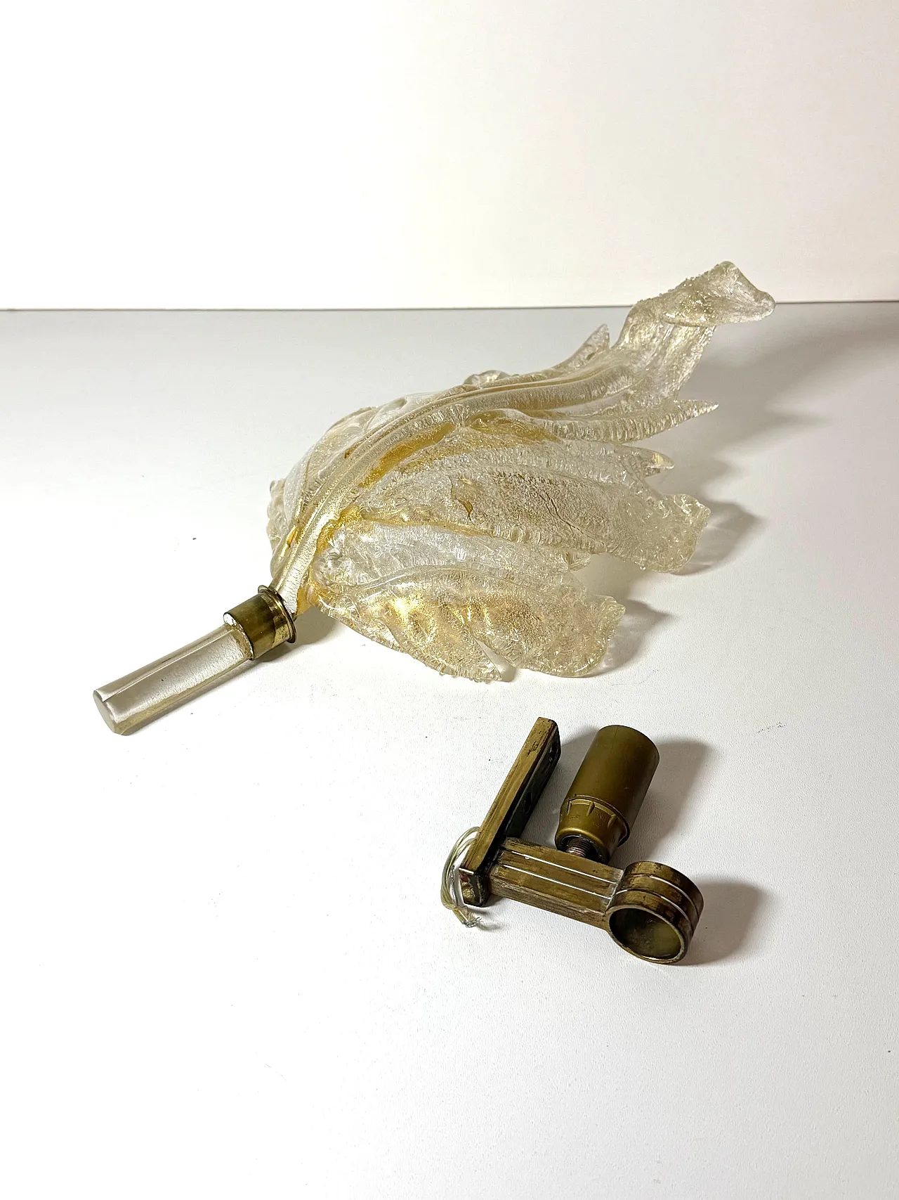 Applique in vetro di Murano e foglia d'oro di Barovier Toso, anni '50 7