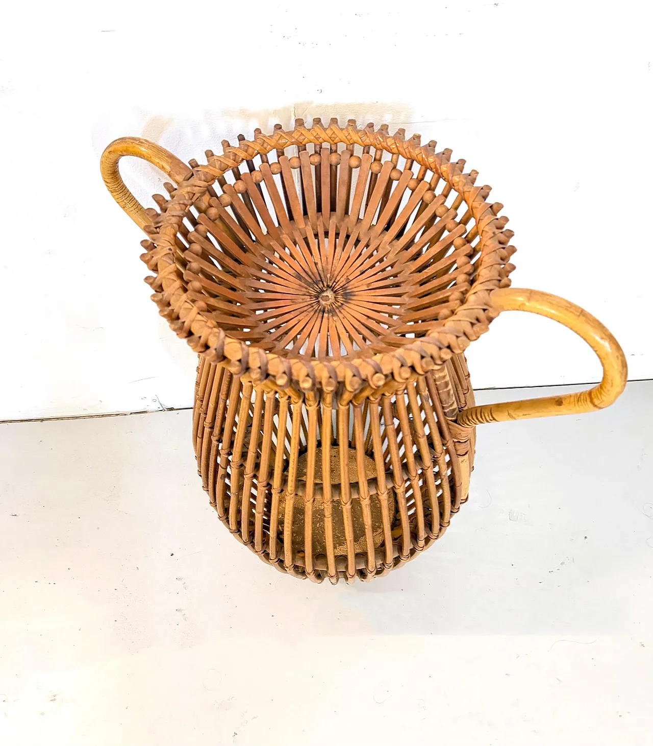 Wicker and bamboo Amphora umbrella stand, 1960s 6