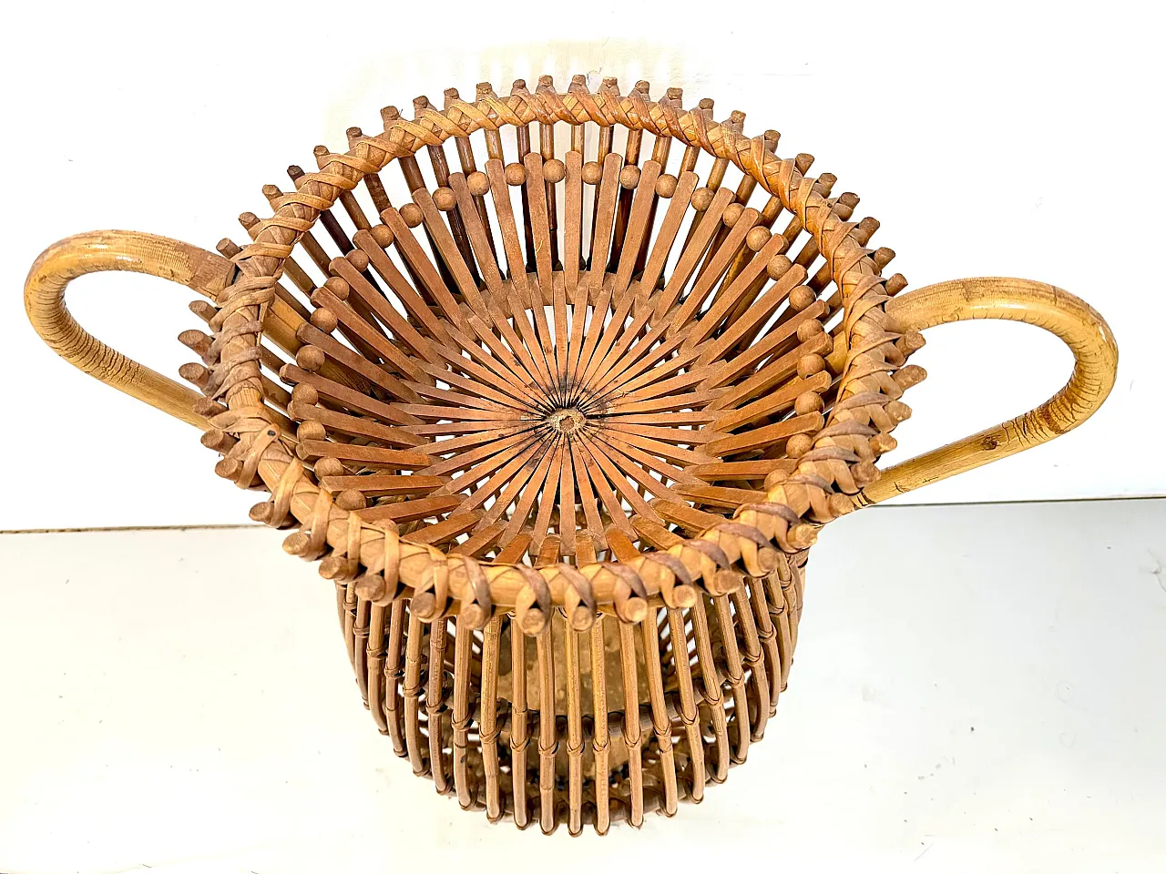 Wicker and bamboo Amphora umbrella stand, 1960s 7