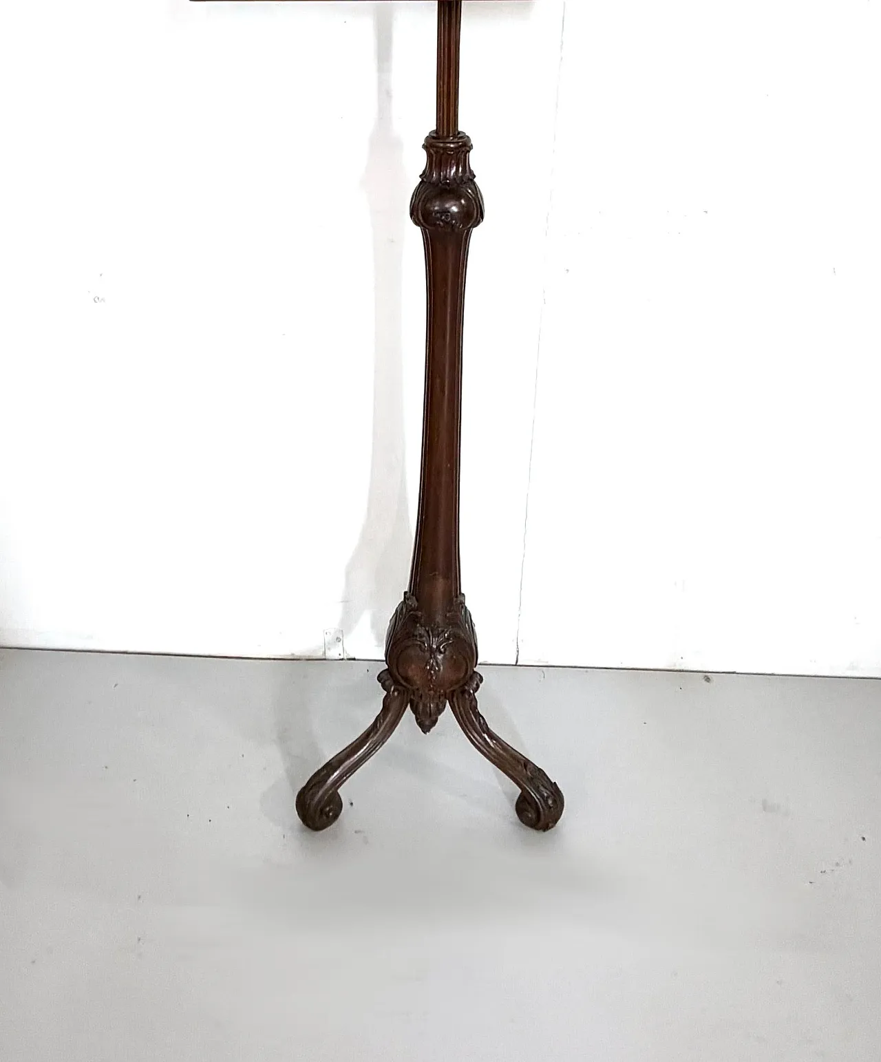 Hand-carved walnut adjustable bookend / music stand, 19th century 11